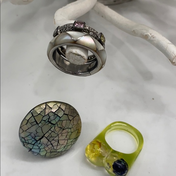 $5 ADD-ON 2 Rings with any purchase - Picture 2 of 5